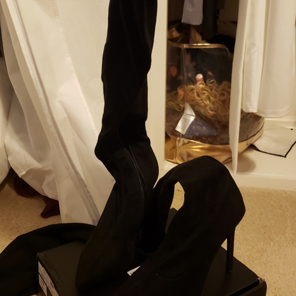 High booties - Picture 1 of 1